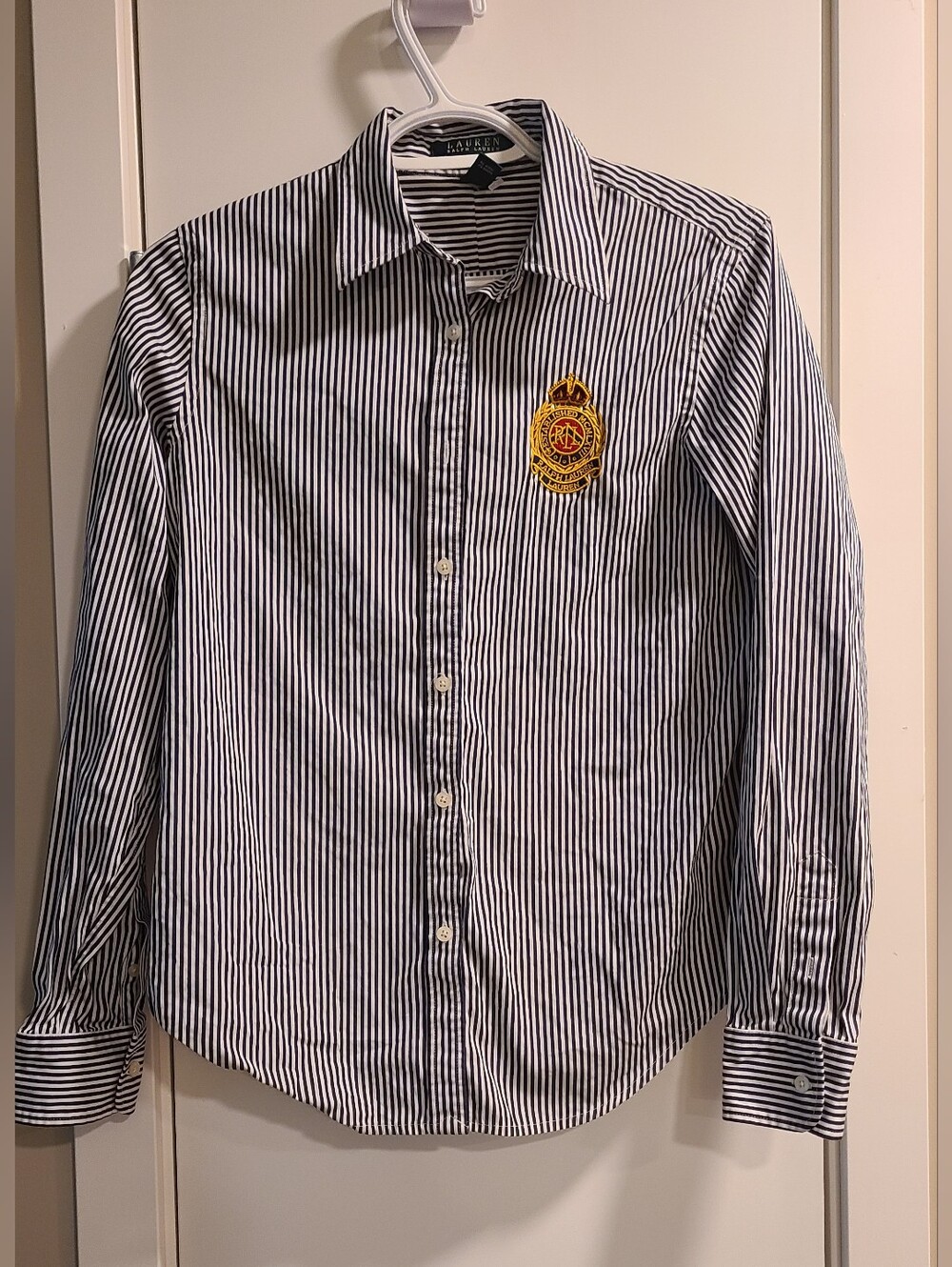 Lauren Ralph Lauren Striped Emblem Button Down Long Sleeve Shirt 💙